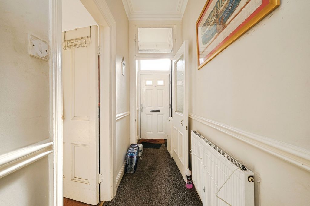 Property photo 2 of 12 Photo