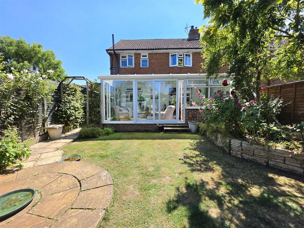 Property photo 3 of 17