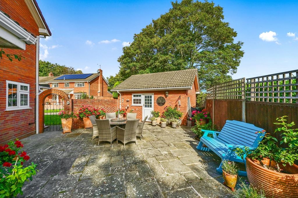 Property photo 3 of 20 Picture No. 05