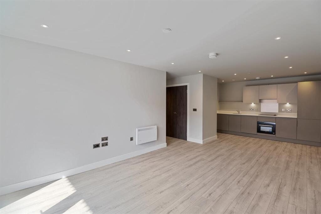 Property photo 2 of 10 Picture No. 09