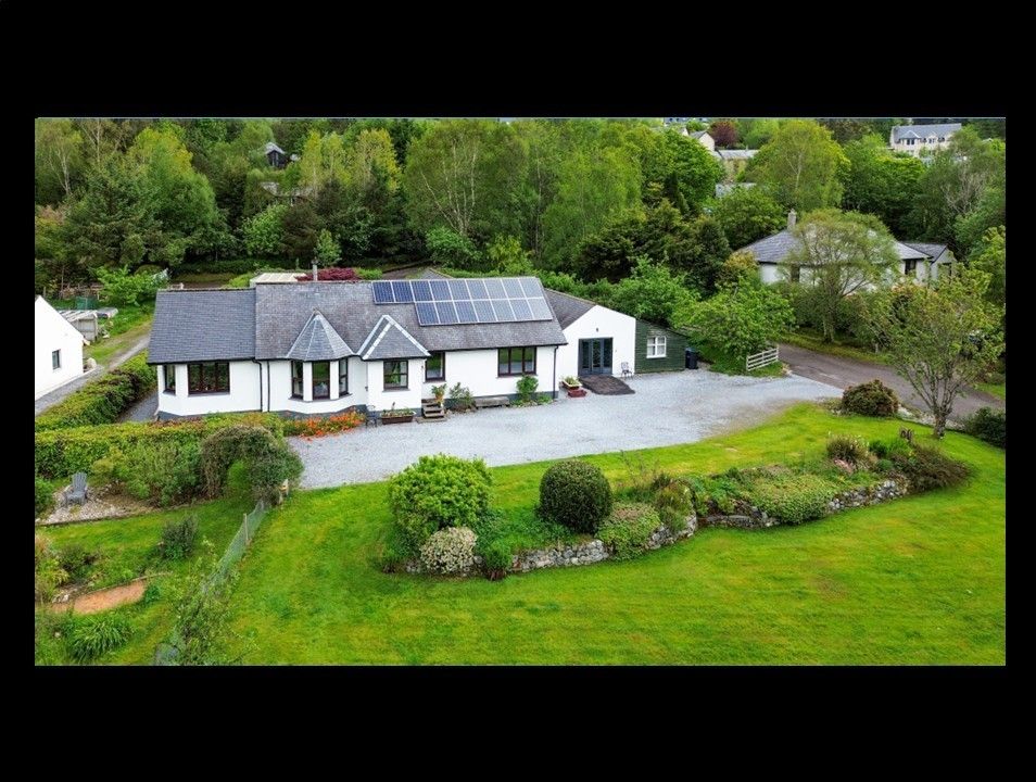 Property photo 2 of 70