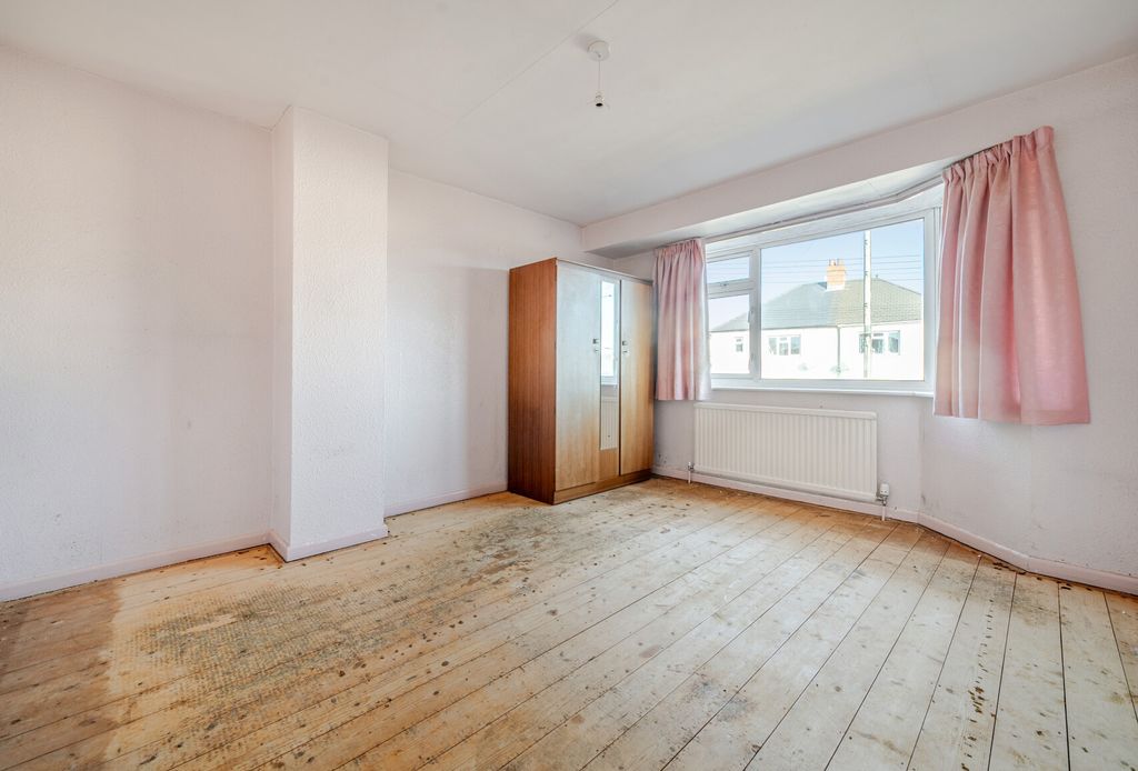 Property photo 2 of 20 1381423-8-691Ef25...