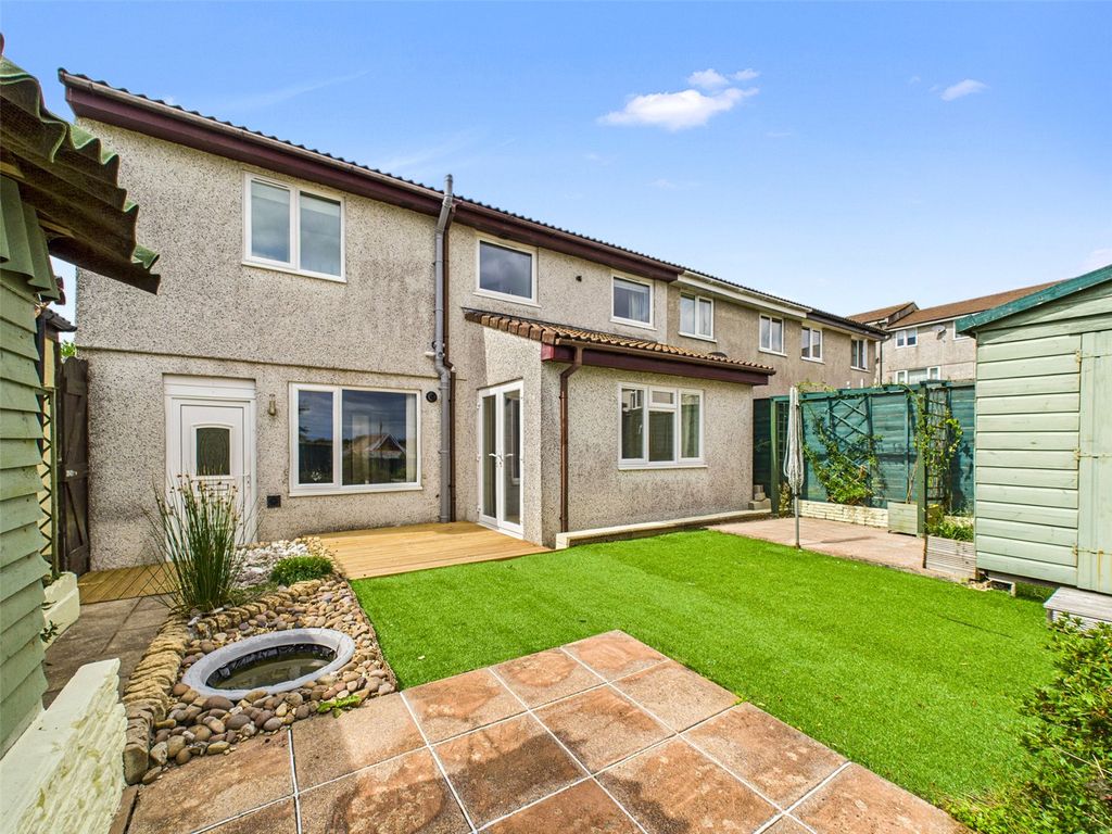 Property photo 3 of 16 Picture No. 03