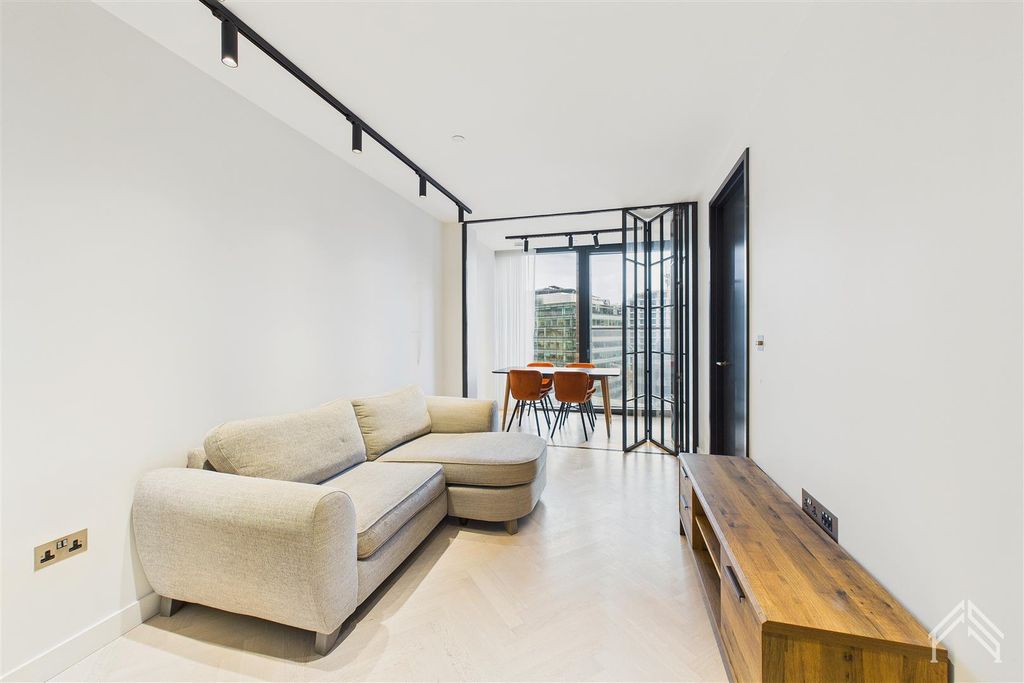 Property photo 1 of 17 1.Jpg