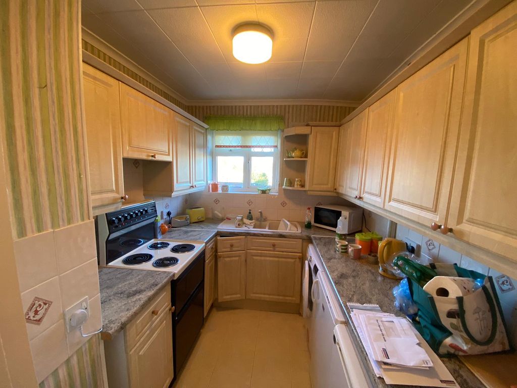 Property photo 2 of 7 Image