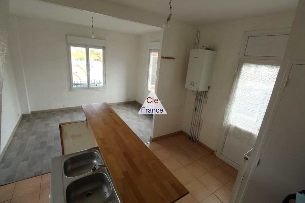 Property photo 3 of 6