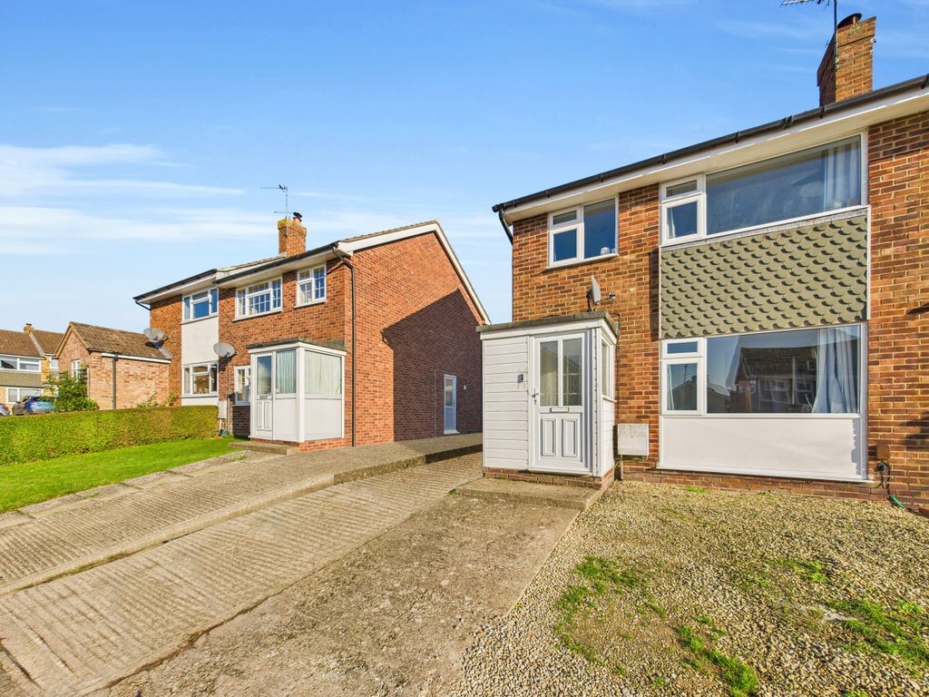 Property photo 1 of 14 Front Best