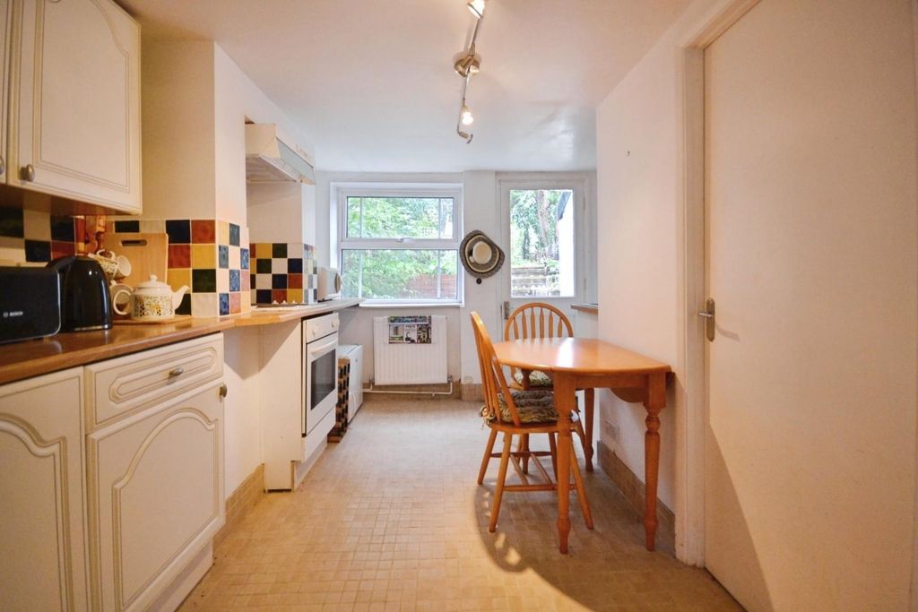 Property photo 2 of 8 5626Becb-Dsc_0014.Jpg