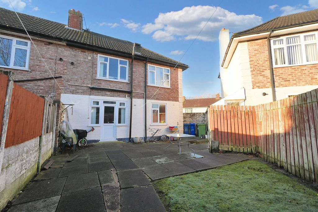 Property photo 2 of 18