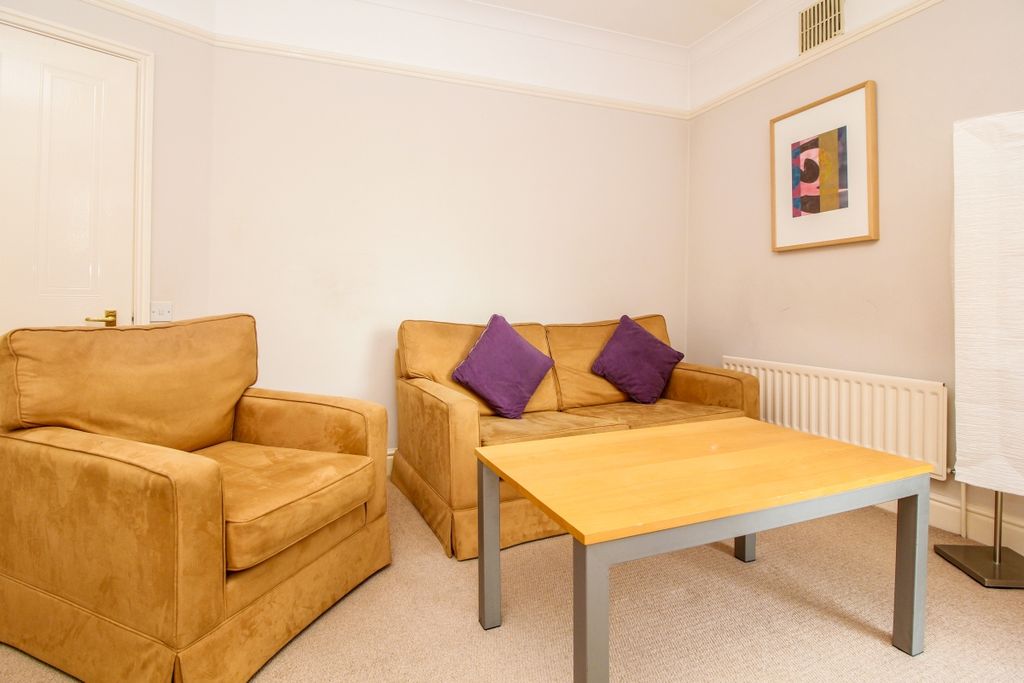 Property photo 3 of 6 18662