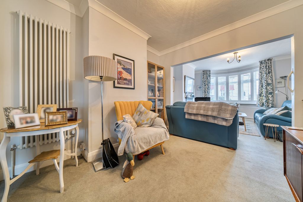 Property photo 3 of 22 Living Room