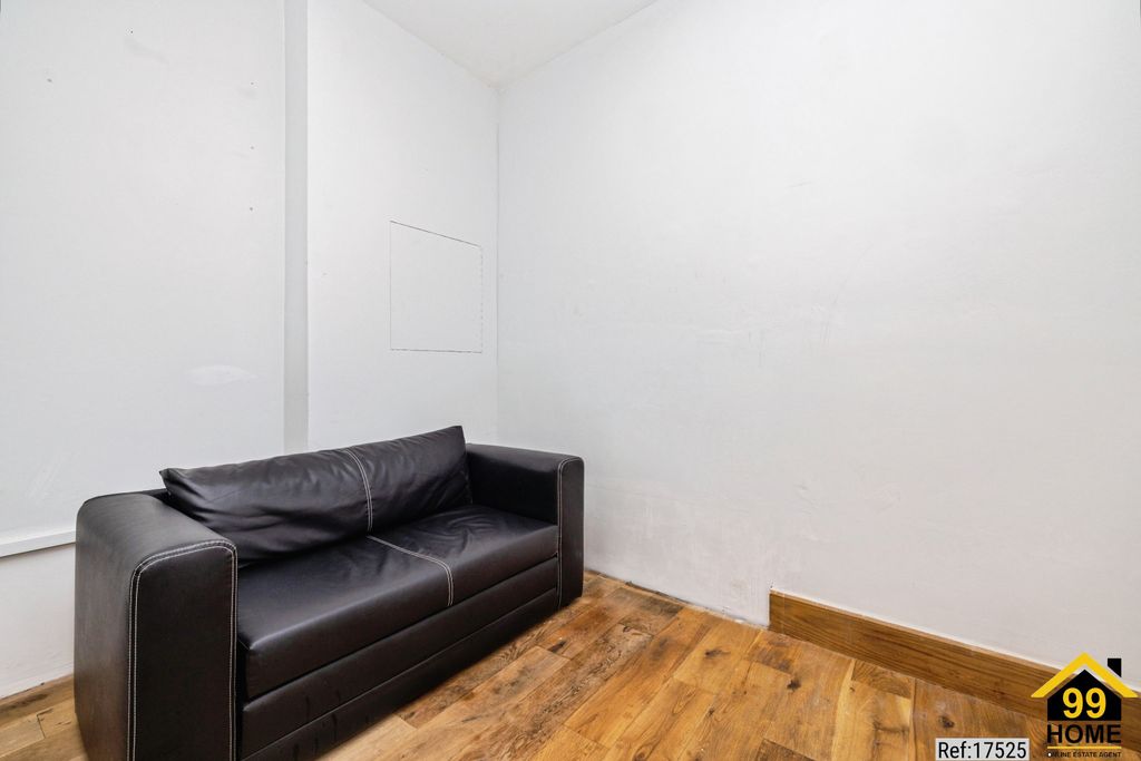 Property photo 2 of 21 Photo 1