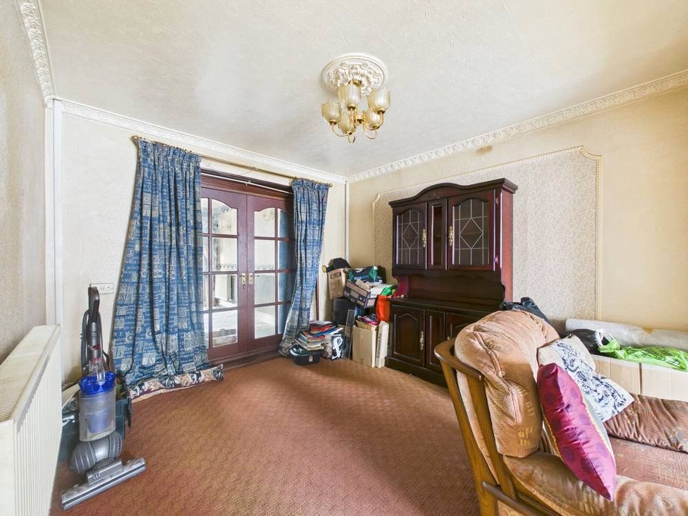 Property photo 3 of 16 Picture No. 06
