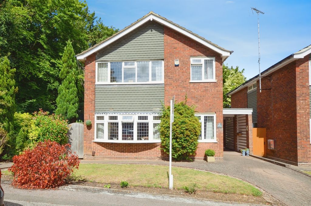 Property photo 1 of 16