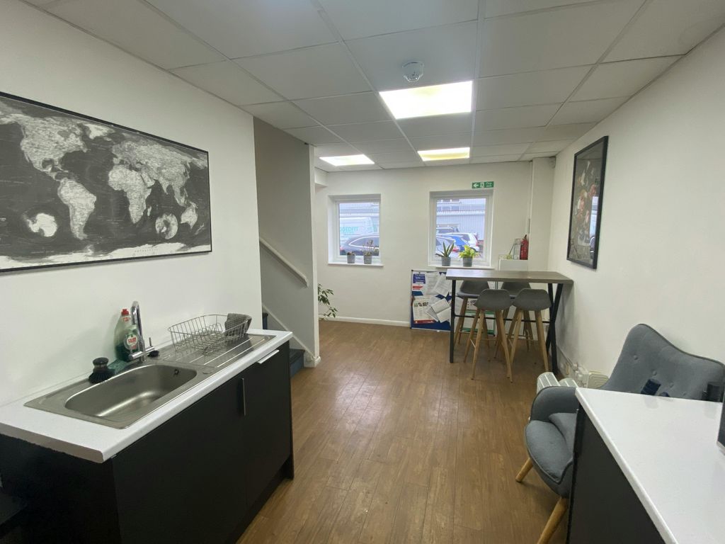 Property photo 2 of 5 Web Img_9414.Jpeg