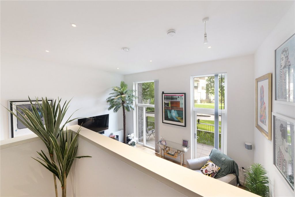 Property photo 1 of 14 Picture No. 05