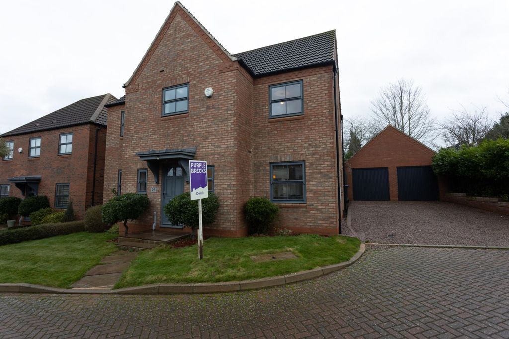 Property photo 2 of 23