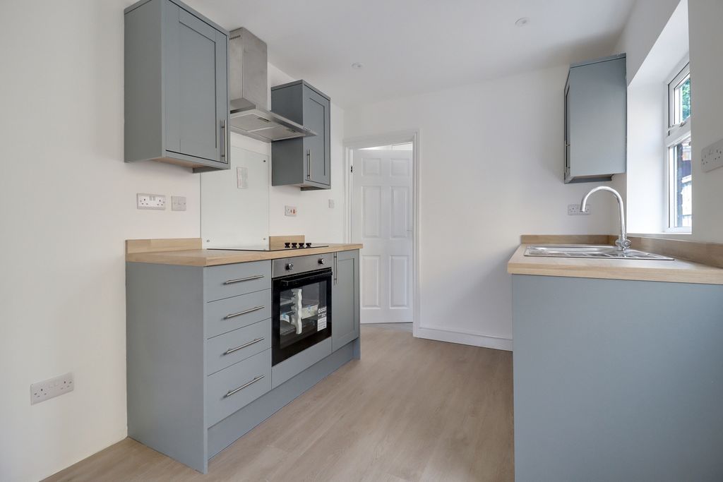 Property photo 2 of 19 Kitchen-II-2