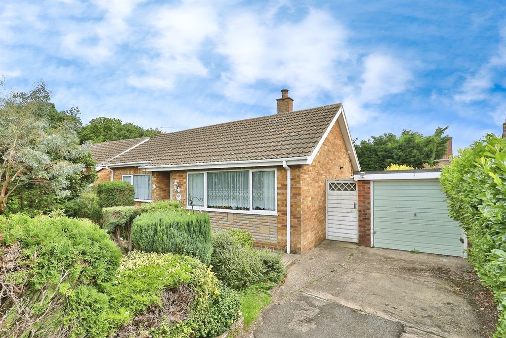 Property photo 2 of 18