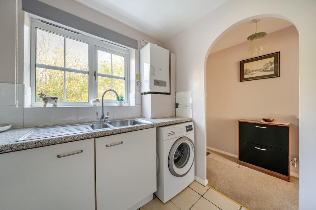 Property photo 2 of 28 Kitchen