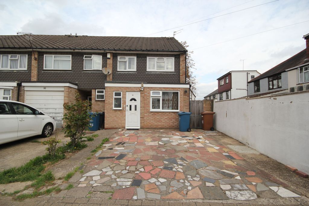 Property photo 1 of 1