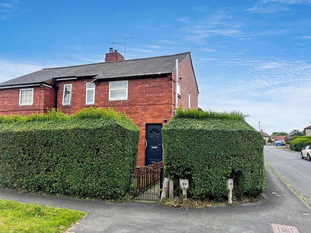 Property photo 2 of 13