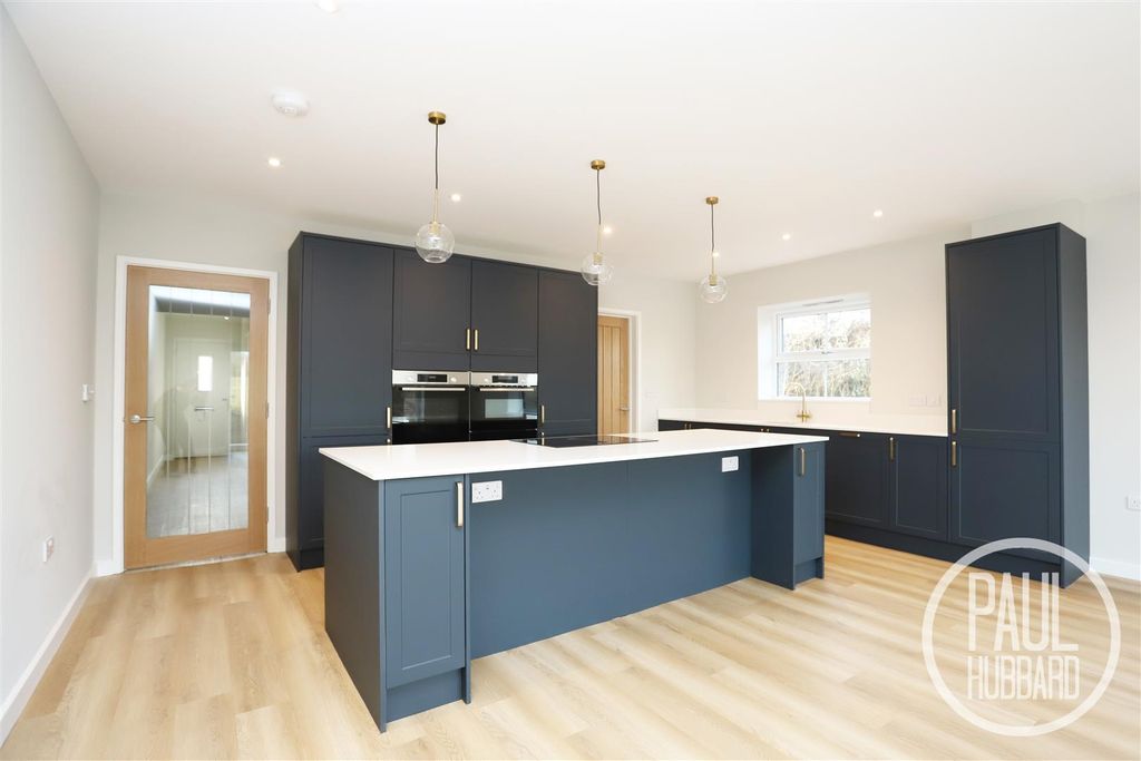 Property photo 3 of 25 Img_0136.Jpg