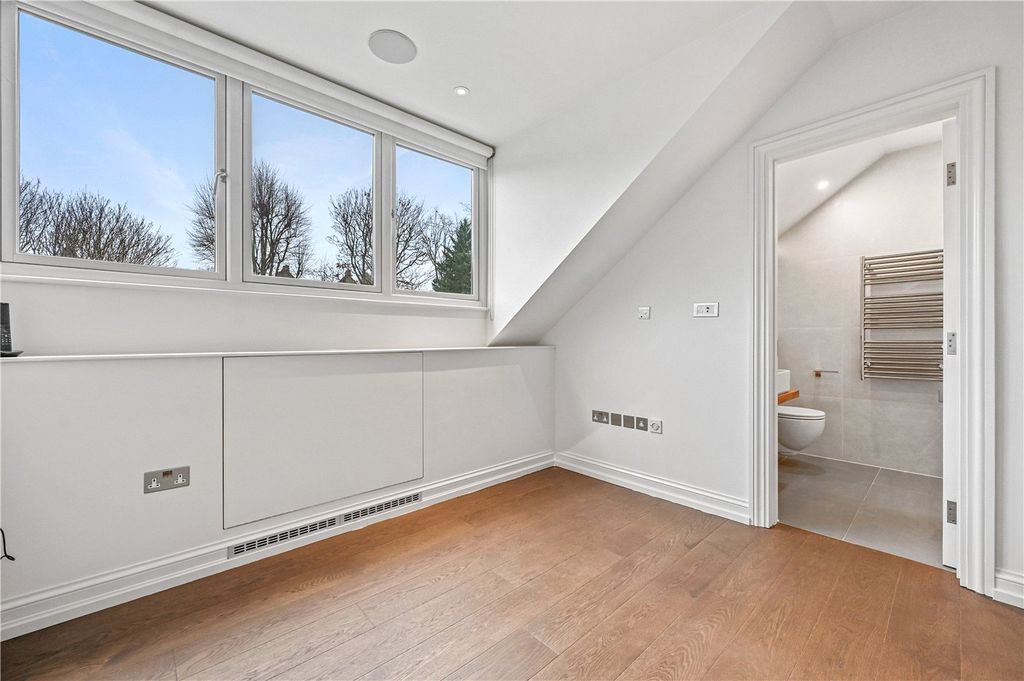 Additional image 22 of 7 bed detached house to rentAddison Road, Kensington, London W14