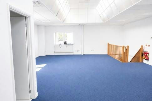 Property photo 2 of 6 Circle Line Office Interior 2.Jpeg