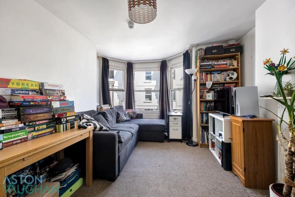 Property photo 2 of 18 4545771
