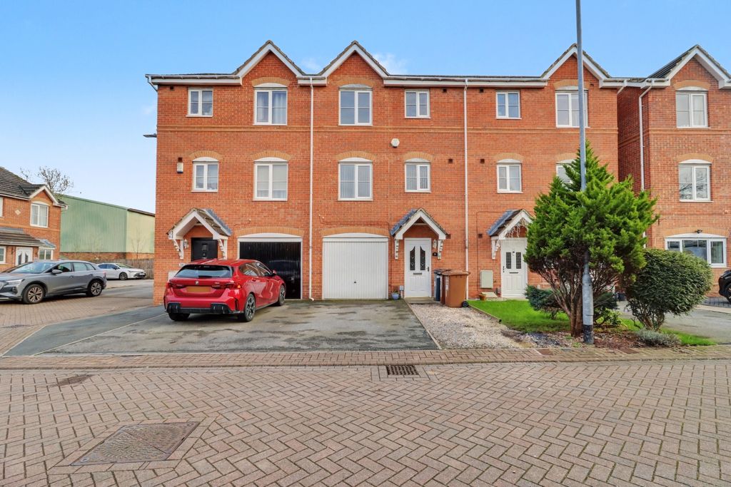 Property photo 1 of 11 Img_3139-Img_3141