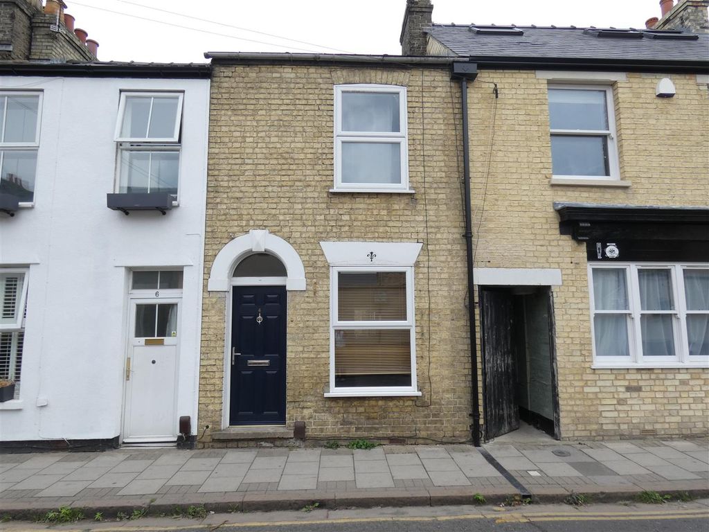 Property photo 1 of 9