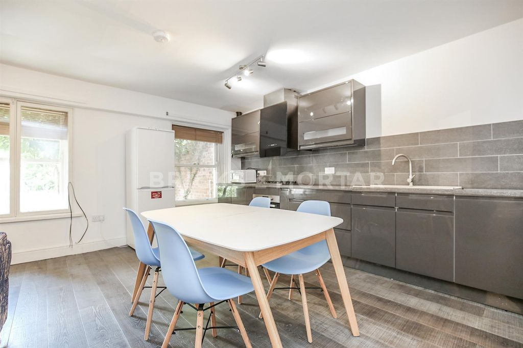 Property photo 2 of 10 2.Jpg