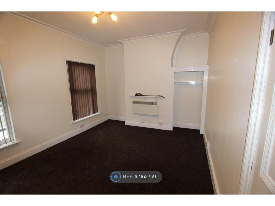 Property photo 1 of 7 Lounge