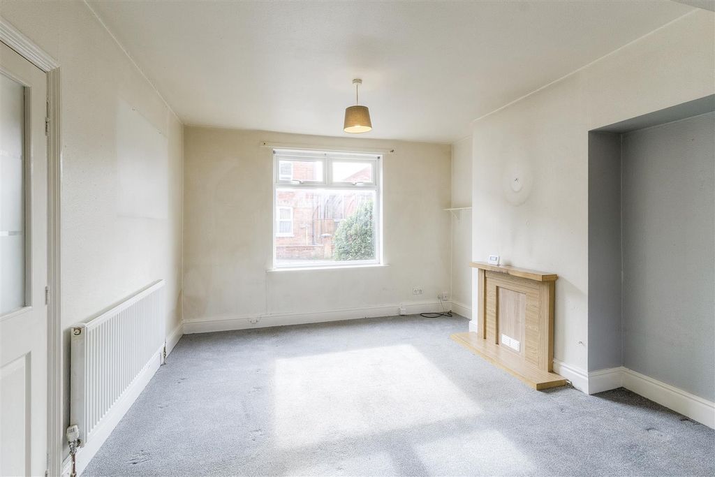 Property photo 2 of 15 Lounge/Diner