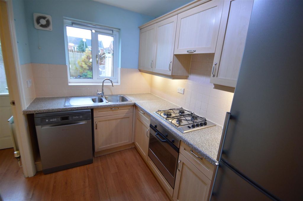 Property photo 3 of 15