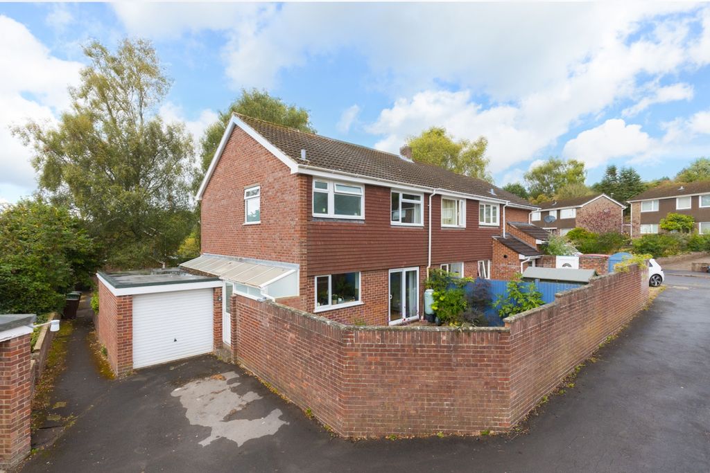 Property photo 1 of 19 4442340