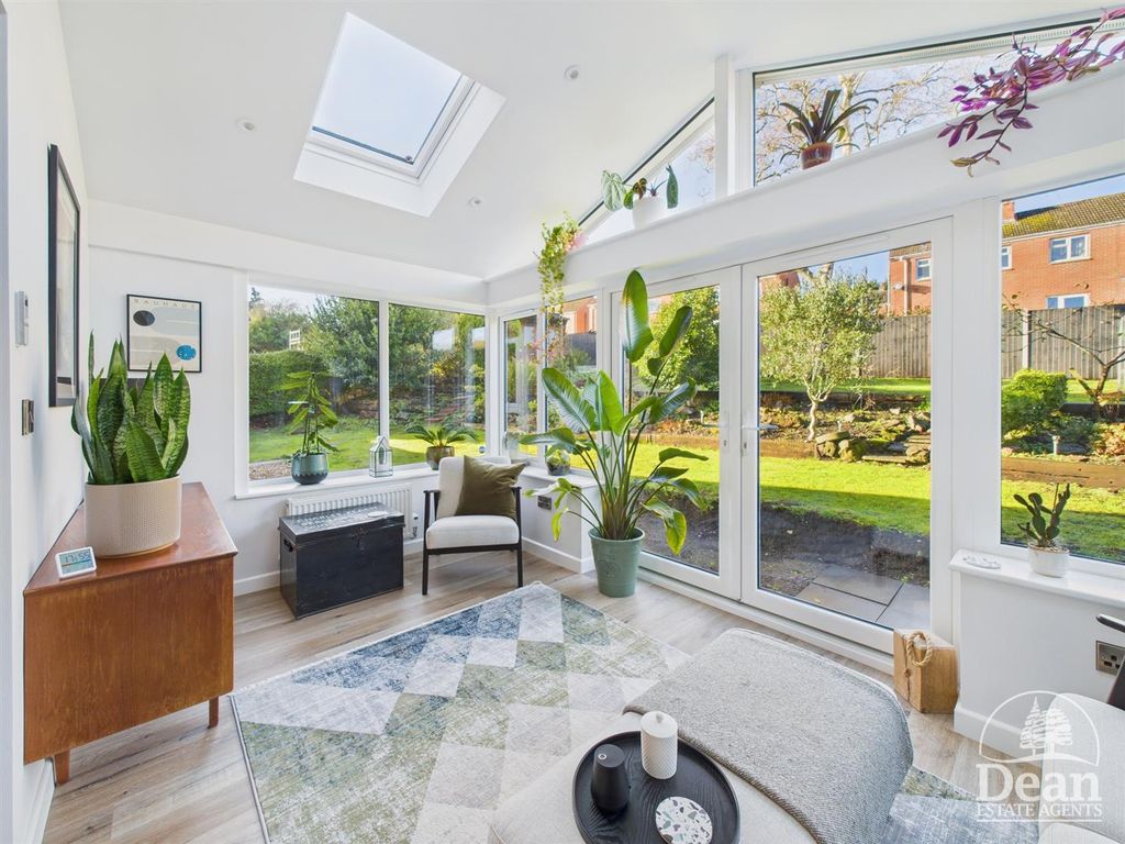 Property photo 2 of 29