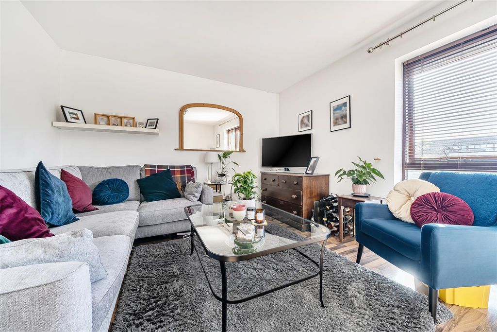 Property photo 2 of 14 1438809 (2).Jpg