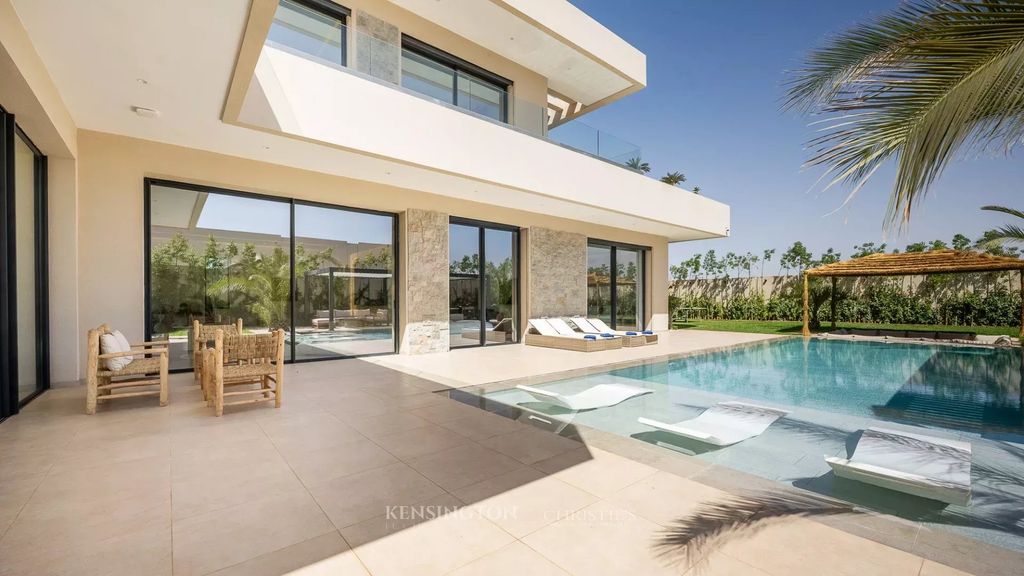 Property photo 1 of 40