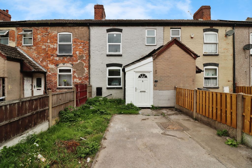 Property photo 1 of 15