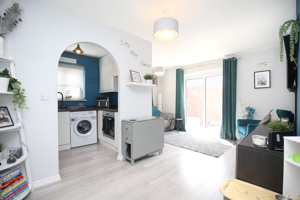 Property photo 3 of 17 Mw-6904