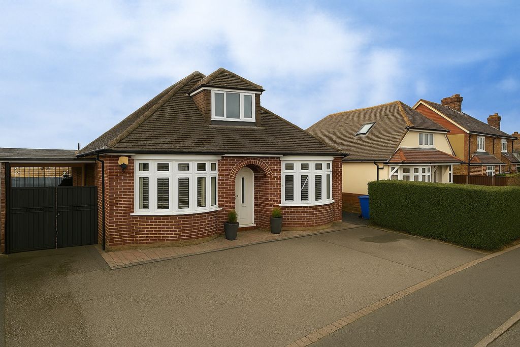 Property photo 1 of 29