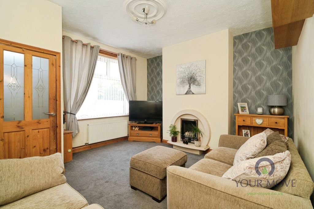 Property photo 3 of 10 Pbox-Img.Jpg