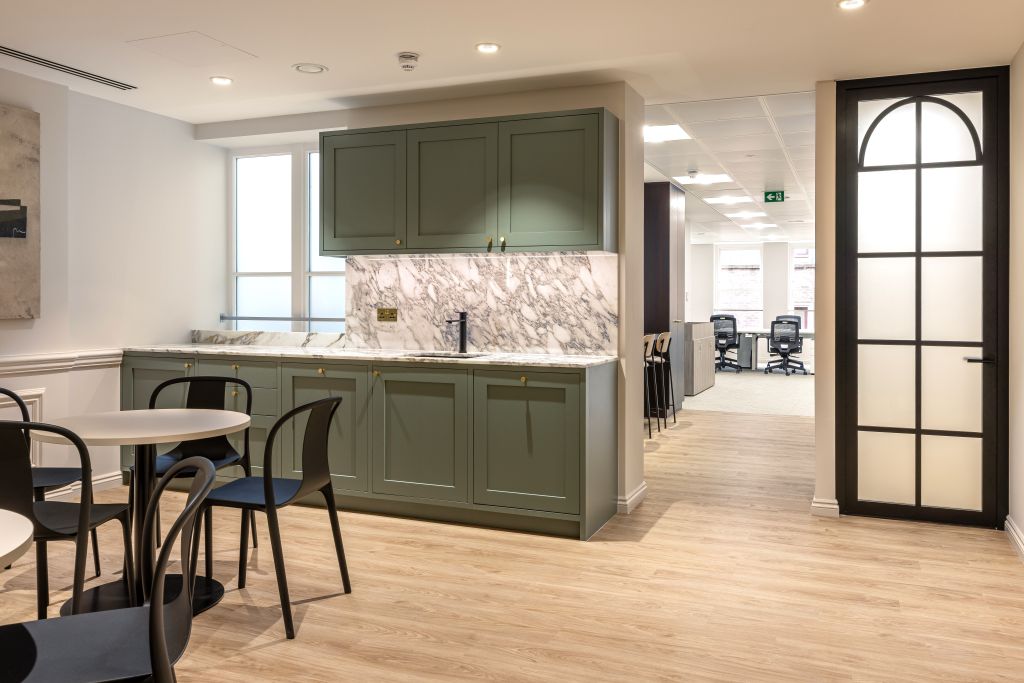 Property photo 3 of 11 2