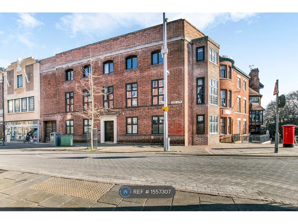 Property photo 1 of 21