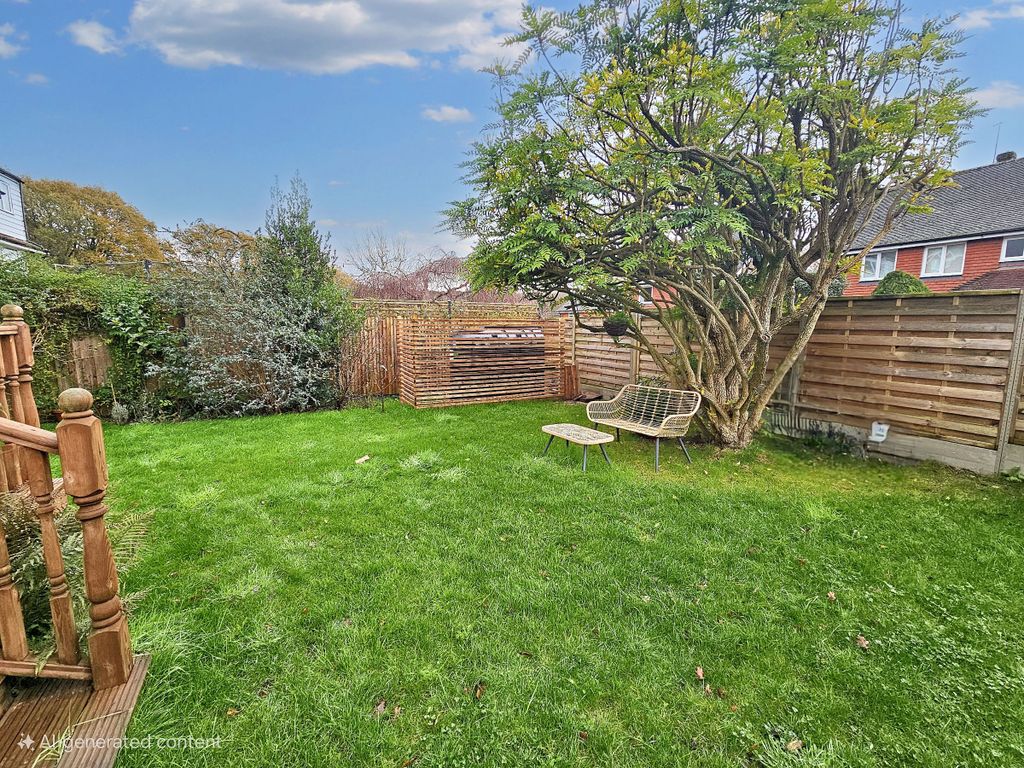 Property photo 2 of 32