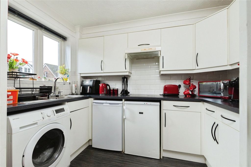 Property photo 2 of 11 Picture No. 11