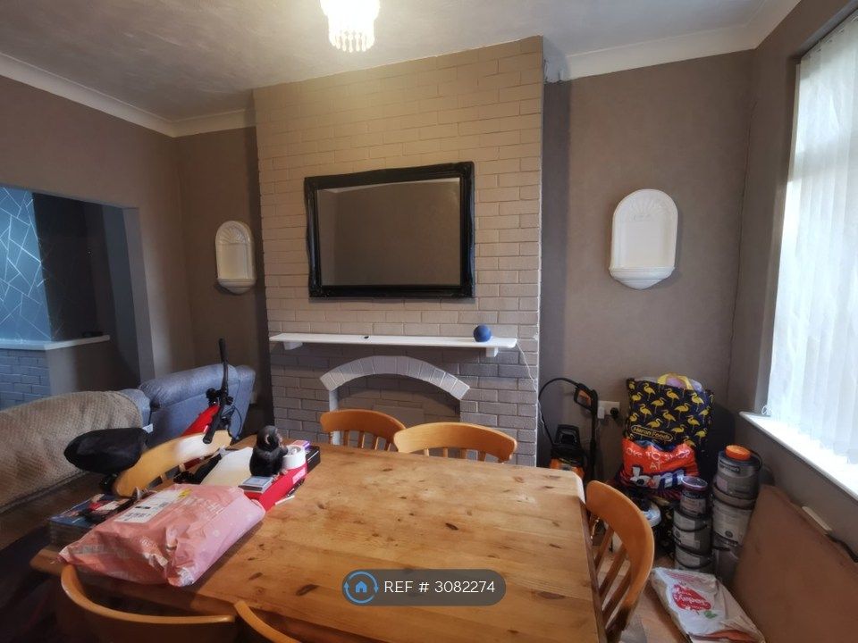 Property photo 3 of 11