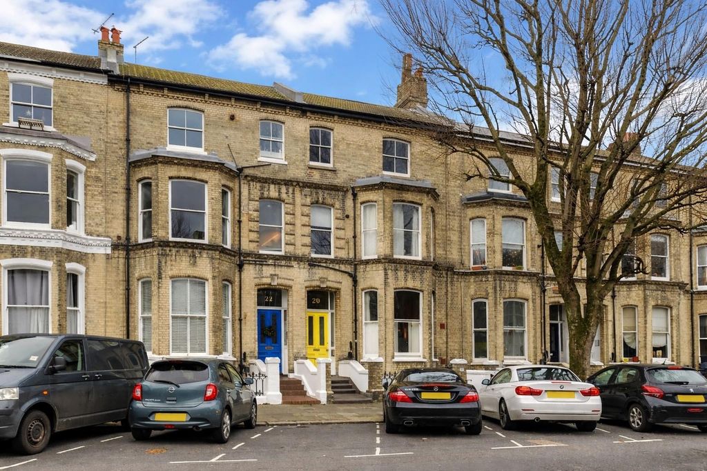 Property photo 1 of 10 Tisbury Road.pdf.Jpg